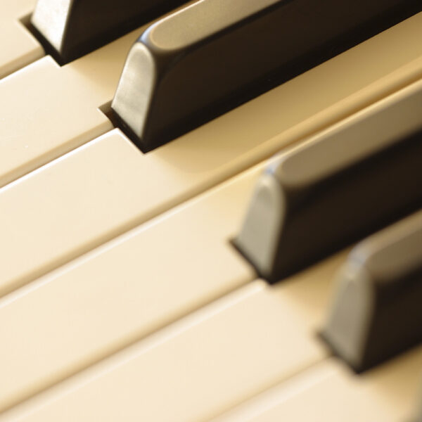Piano keyboard, representing Pasadena Symphony and POPS 2023-24 Symphony Series.